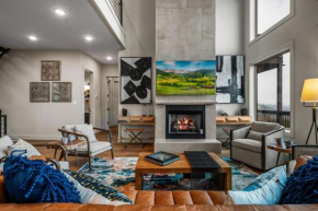 Luxury 5 bd with views and heaetd pool